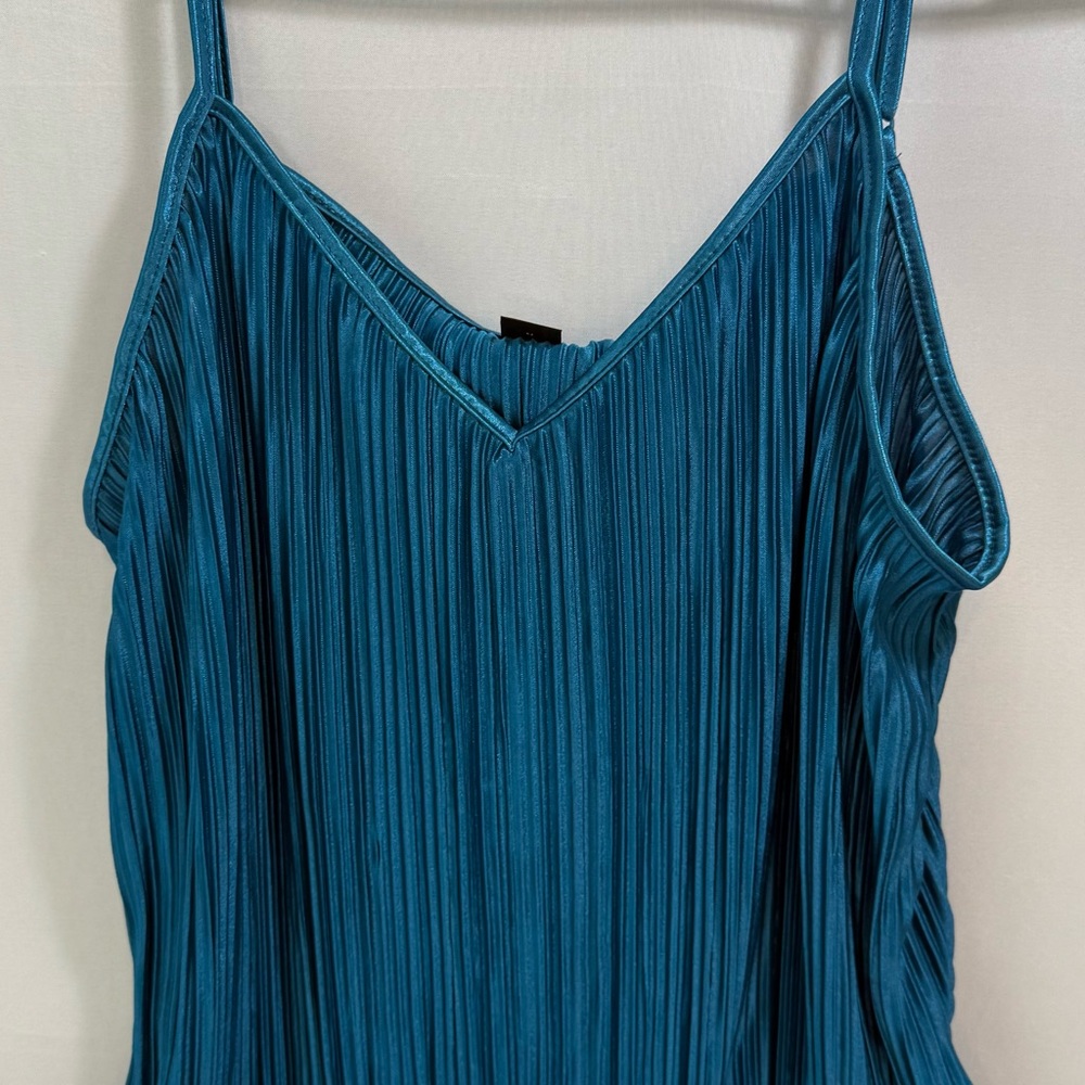 SHEIN Teal Pleated Camisole Top